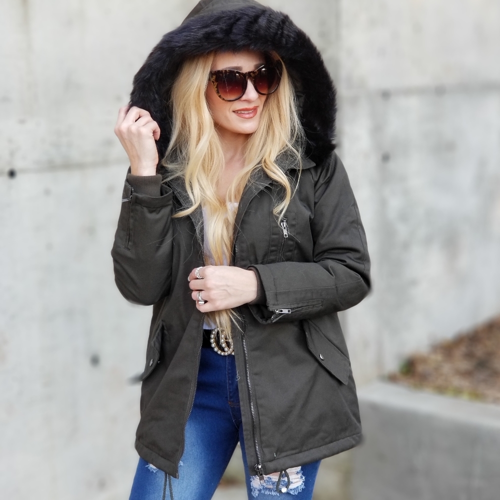 Warm Army Green Coat - Picture 1 of 5